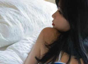 Addielyn(에디린)和三位少女：图片里的糖果色，保证让你嘴角上扬！