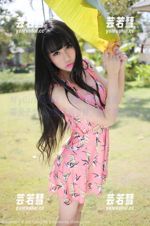 MyGirl美媛馆-糯美子 MyGirl美媛馆 - 光影中绽放的美:观看糯美子穿泳衣的无限可能,图片里跳跃着心动。