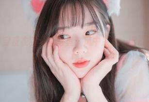 MyuA(뮤아)穿皮衣的全套写真：风中凌乱，谁说不是一场艺术！