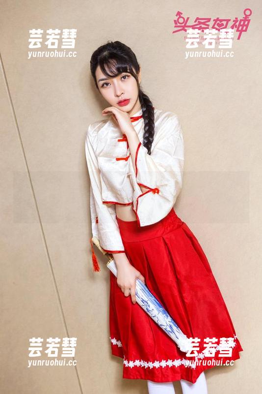 TouTiao头条女神-神琦泽步 TouTiao头条女神 - 甜心的诱惑,神琦泽步的全套图集,让人不自觉想多看几眼