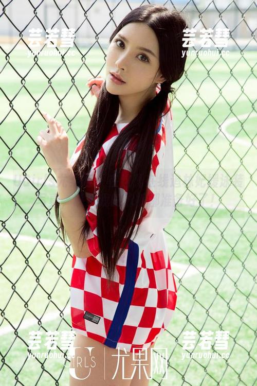 UGirls尤果网-林妃媛 UGirls尤果网 - 在这儿在线追林妃媛泳装写真,感觉我的泳裤都准备好了!
