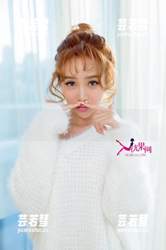 UGirls尤果网 - 田慕儿的浴缸美图，更新了！水面上的光影真让人陶醉！