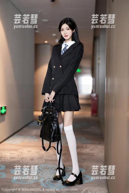 XIAOYU语画界-Angela小热巴 XIAOYU语画界 - 别以为修女就不时尚!Angela小热巴的图库精选了解一下?