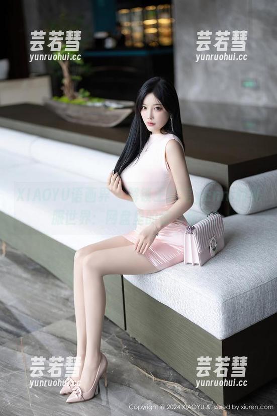 XIAOYU语画界-王馨瑶yanni XIAOYU语画界 - 解锁王馨瑶yanni的礼服世界:网盘里的惊喜作品!