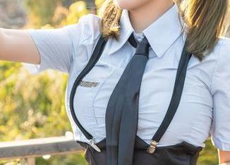 XINGYAN星颜社 – 高清下载伊黎yili的制服魅力，随时随地变身校园女神！