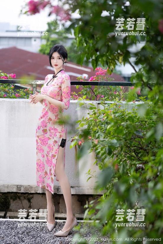 Xiuren秀人网-Lovely璐璐 Xiuren秀人网 - Lovely璐璐写真合集,剧情比小说还曲折!