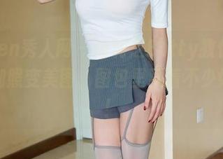 Xiuren秀人网 – 徐莉芝Botty教你如何让瑜伽照变美图，图包里藏着不少好心情！