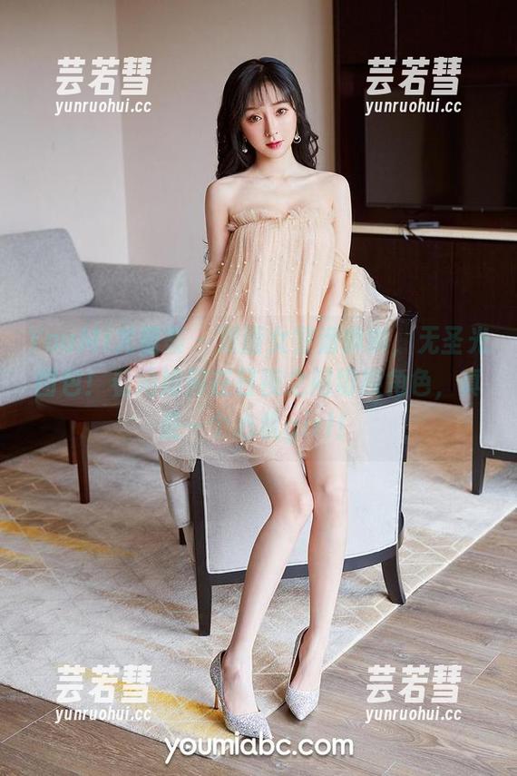 YouMi尤蜜荟 - 双面女警潘琳琳，无圣光图包！看她如何在日夜之间切换角色，真是一个心机girl！