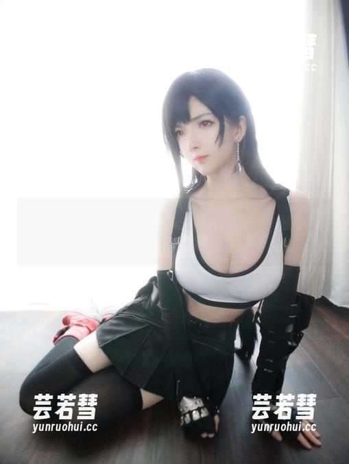 一小央泽 一小央泽用背带裤说晚安,无圣光图片中的“泽鸽的爱”果然与众不同。