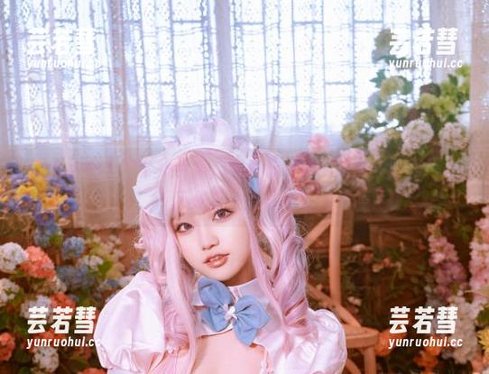 七七娜娜子的套装合集，快来看看她的时尚实验室！是不是有一点儿皮？