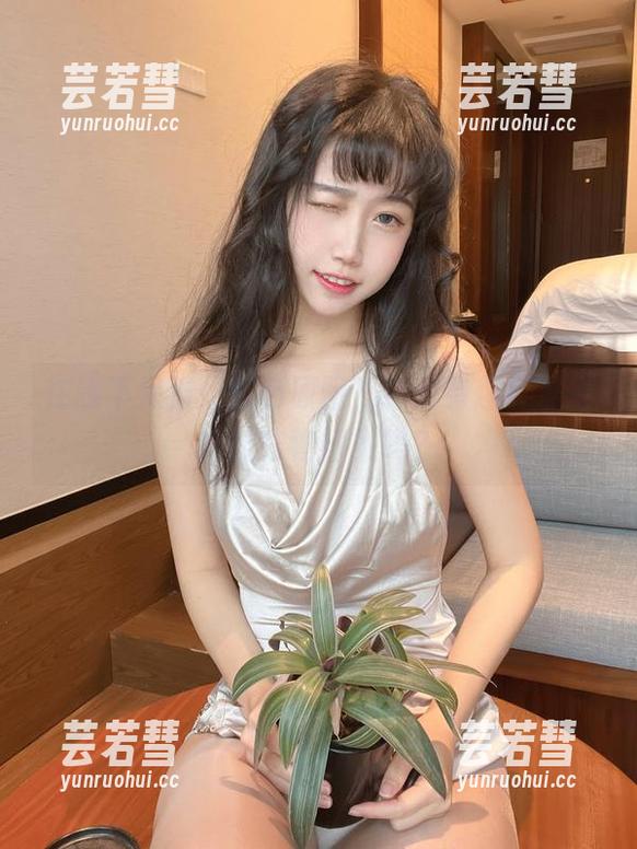 不呆猫 在线不呆猫:黑色原图,绝对有趣!准备好被宠物打败吗?