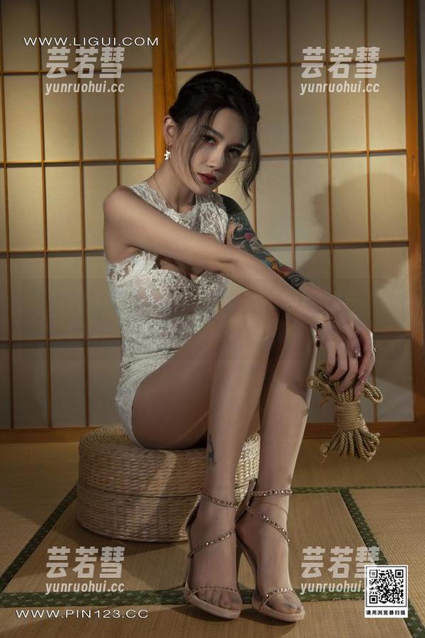 丽柜-AMY 丽柜 - AMY的办公室:单看那些图片,你会突然觉得工作也变得浪漫起来!