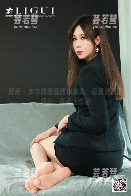 丽柜 - 尔尔的眼镜图包来袭：最新潮流感满分，乖乖上车吧