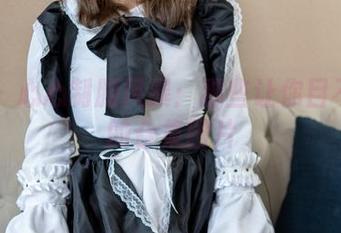 丽柜 – 心心制服风暴：那些让你目不转睛的合集图片