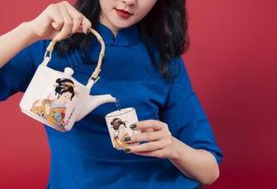 丽柜 – 英子的图包大曝光：丽柜典藏让你眼前一亮