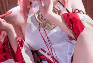 你夏夏的温柔写真全套下载，实在是太迷人了。