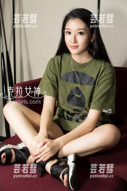 克拉女神-忆之 克拉女神 - 忆之的油亮时刻:高清写真集,简直让人流口水!