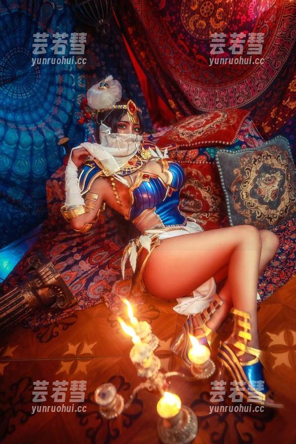 凉凉子的黑丝OL制服图集，瞬间觉得自己的工作服太丑了吧？