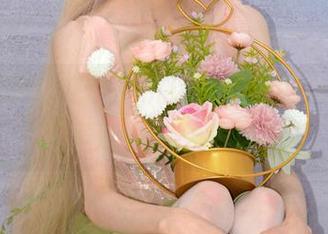 初夏女神 – 在梦中沉迷，双双的礼服写真简直能让人失去理智