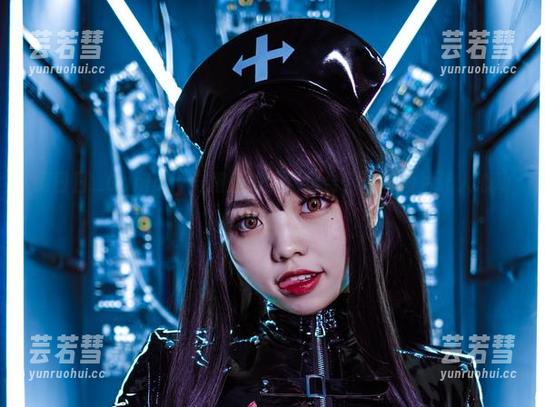 啊日日_Ganlory 啊日日_Ganlory与姐姐的梦幻组合,福利图片让人心动不已!