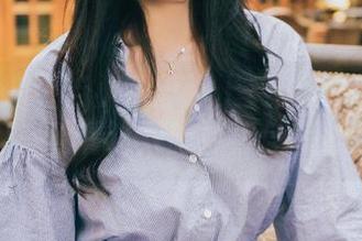 头条女神 – 当小热巴遇上美脚：在线合集，来看看这双脚如何俘获心！