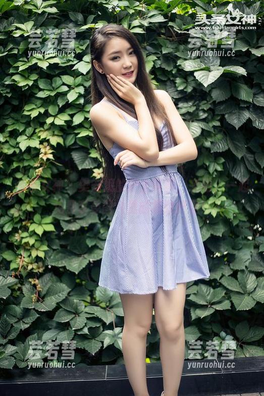 头条女神 - 樊安妮的护士写真，来吧，一起免费享受图片里的极致护理！
