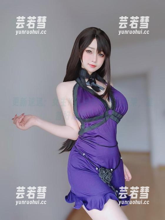 女主K 更新速递:女主K短裙美图再次上架,准备好心跳了吗?