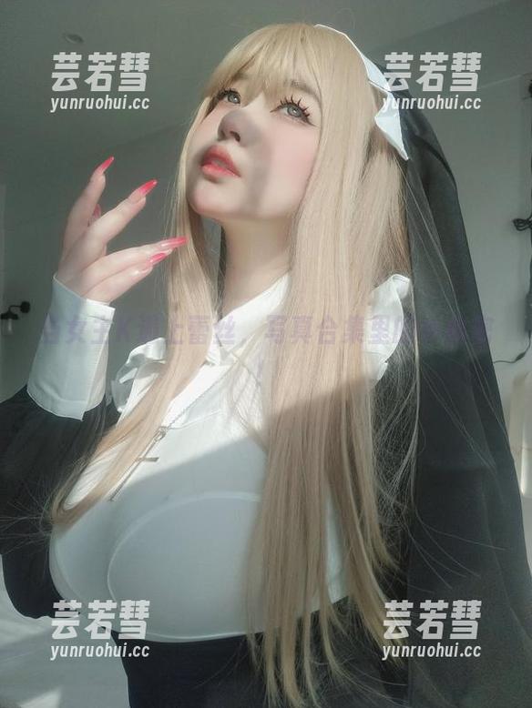当女主K遇上蕾丝，写真合集里的小秘密！