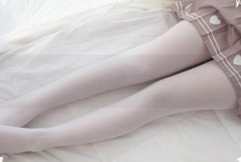 少女秩序 – 小鱼的校服时尚秀：原图壁纸，谁说校服就不能有品位？