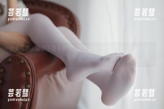 少女秩序 - 慵懒圣诞与鹿可：图包分享，丢掉压力，享受轻松时刻！