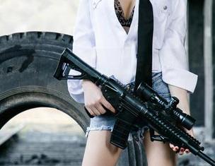 尤果网 – 李唯一的私拍作品：裤里丝，真是个好主意！