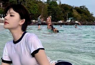 微密圈 – 就是阿朱啊的私拍之旅：温柔原图，画面里的那些低语