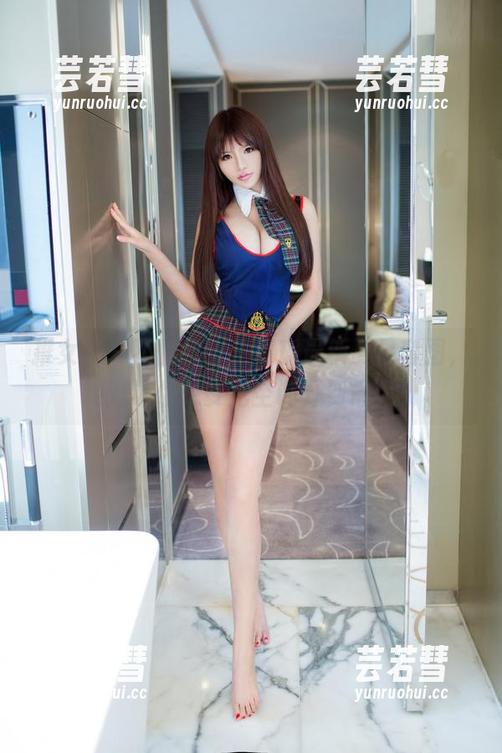 推女郎 - 不怕热！王馨瑶最新夏日套图，绝对让你想要把空调开到最大！