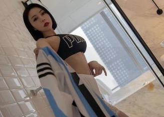 微密圈 – 果儿Victoria最新黑丝吊带，能不能不要这么惊艳？