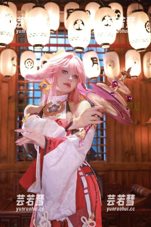 桜满三时 黑兽奥利卡的写真新境界:桜满三时到底对我们说了啥?