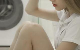 梦丝女神 – 刘诺的少女私拍：无法抗拒的青春气息在作品中徘徊