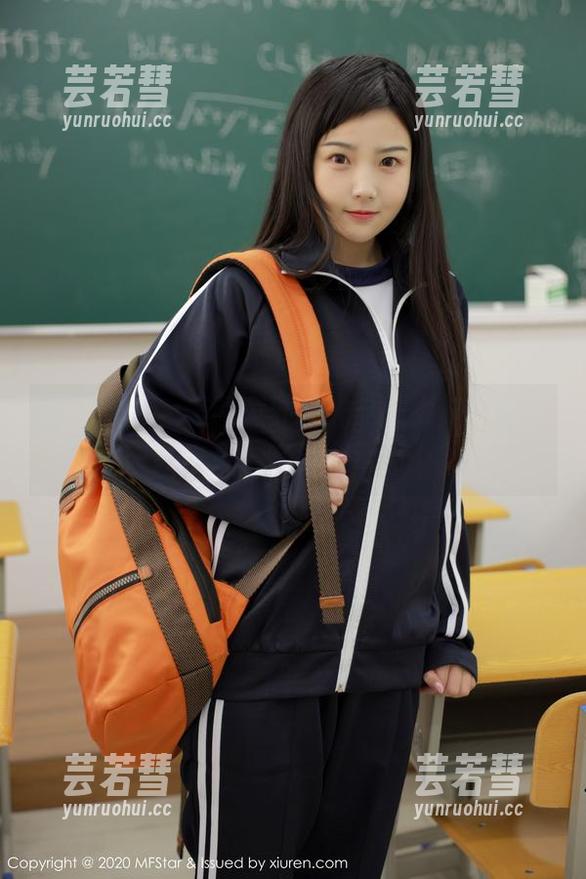 模范学院 - 美图意外曝光：噜噜妞儿的浴缸合集，水温合适吗？