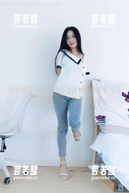 物恋传媒 - 从小谷的私房美图看童年万花筒，画面里藏着几分小秘密