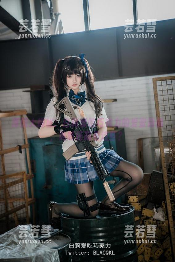 白莉爱吃巧克力 原图大揭秘:白莉爱吃巧克力的爱蜜莉雅,竟然还藏着这些?