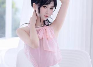 秀人网 – 平淡居家生活，等你来翻新——奶喵喵的写真指南