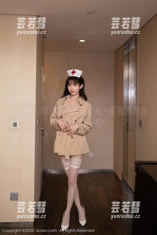 秀人网-孔一红 秀人网 - 校服风暴来袭:孔一红的免费合集让你眼前一亮!