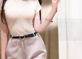 秀人网 – 李雅柔182CM镂空写真：下载后小心别被迷倒！