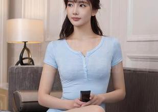 秀人网 – 每一张艾小青的长腿写真都让人忍不住多看几遍的套图