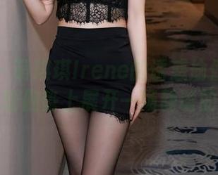 秀人网 – 萌琪琪Irene的诱惑瑜伽套图——在瑜伽垫上展开一场静谧的冒险