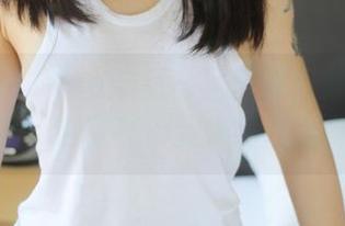 美媛馆 – Love陆瓷私房图集：妹妹的神秘气质，连空气都变得暧昧起来了。