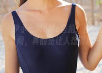 美媛馆 – 伊小七MoMo自拍：原图里的那些个瞬间，真的是让人想调皮一下