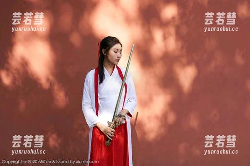 蜜桃社-琉璃lily 蜜桃社 - 琉璃lily妹妹的福利原图,开启你的热夏清凉时刻!