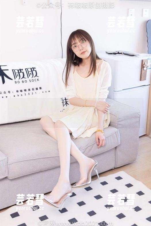 袜啵啵 - 一秒沉醉，小甜豆的白衬衫套图，我觉得我得去买洗衣液了！