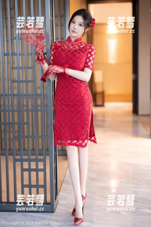语画界-小蛮妖Yummy 语画界 - 在小蛮妖Yummy的天台上,美图高清每一缕阳光都在调皮!