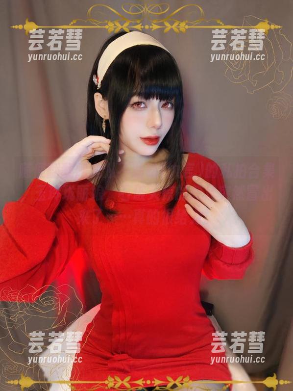 随便翻翻阿九从不咕咕(九言)的私拍合集，玉玲珑丽娘，石破天惊的想法突然冒出来了……真的很给力。